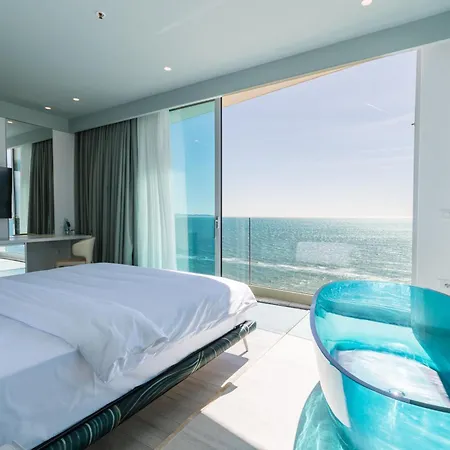 Nava Star Hotel 4*