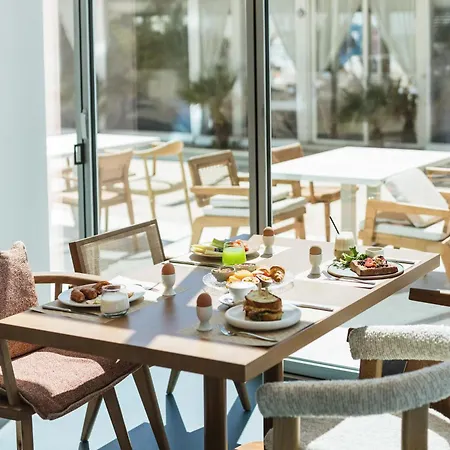 Nava Star Hotel