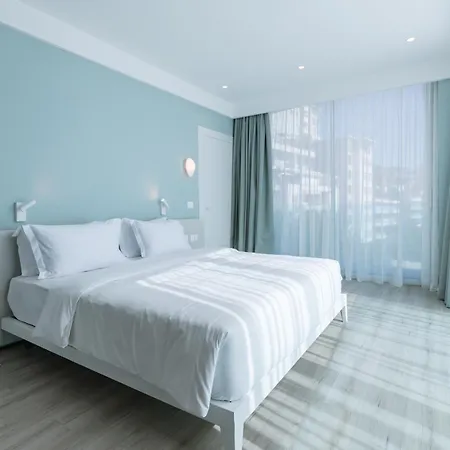 Nava Star 4*