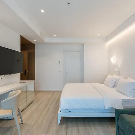 Nava Star 4*