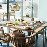 فندق Nava Star دراس